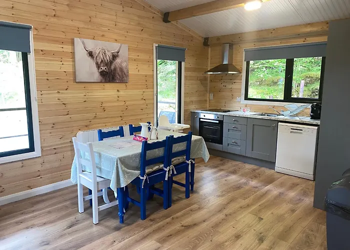 Rosies Cabin Maum